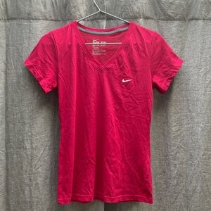 Women’s Nike t-shirt
